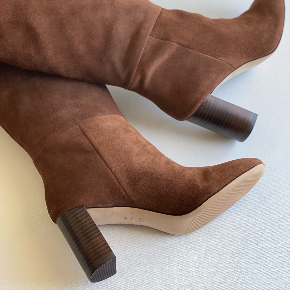 NWT Ann Taylor Suede Slouchy Block Heeled Boots, size 10